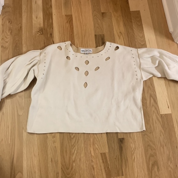 WILDFOX cropped ivory sweater ivory cute cutout design and puffed sleeves S - Picture 2 of 5